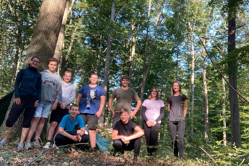 Lesung-Sch&uuml;ler in der Wildnis (Foto: D.Hottenrott)