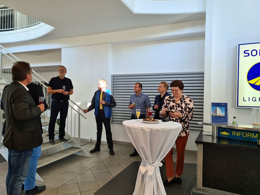 Besichtigung der Firma SONLUX Sondershausen durch die MIT (Foto: Holger Klein) Besichtigung der Firma SONLUX Sondershausen durch die MIT (Foto: Holger Klein)