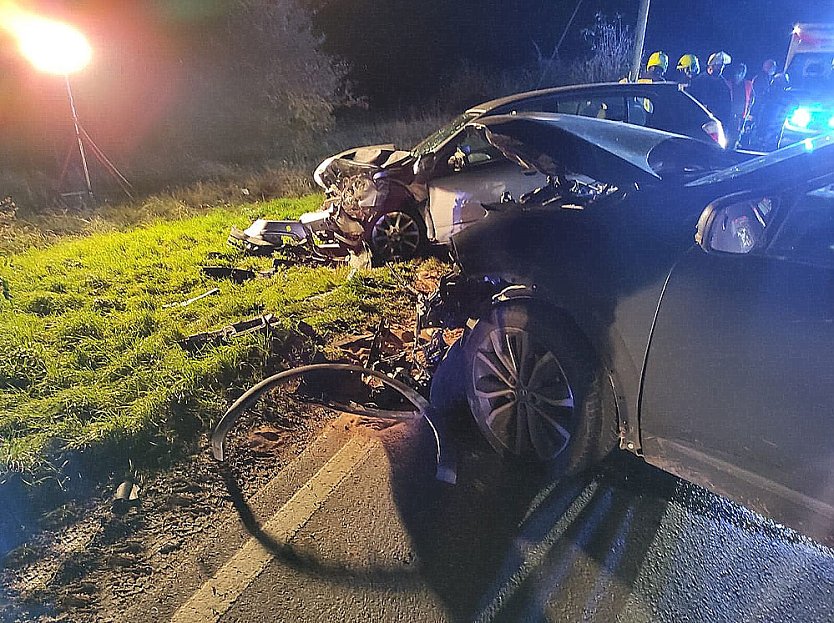 Verkehrsunfall zwischen Ringleben und Esperstedt (Foto: Feuerwehr Bad Frankenhausen / Silvio Dietzel)