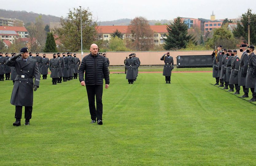 Vereidigung an einem geschichtstr&auml;chtigen Tag der Bundeswehr (Foto: Karl-Heinz Herrmann)