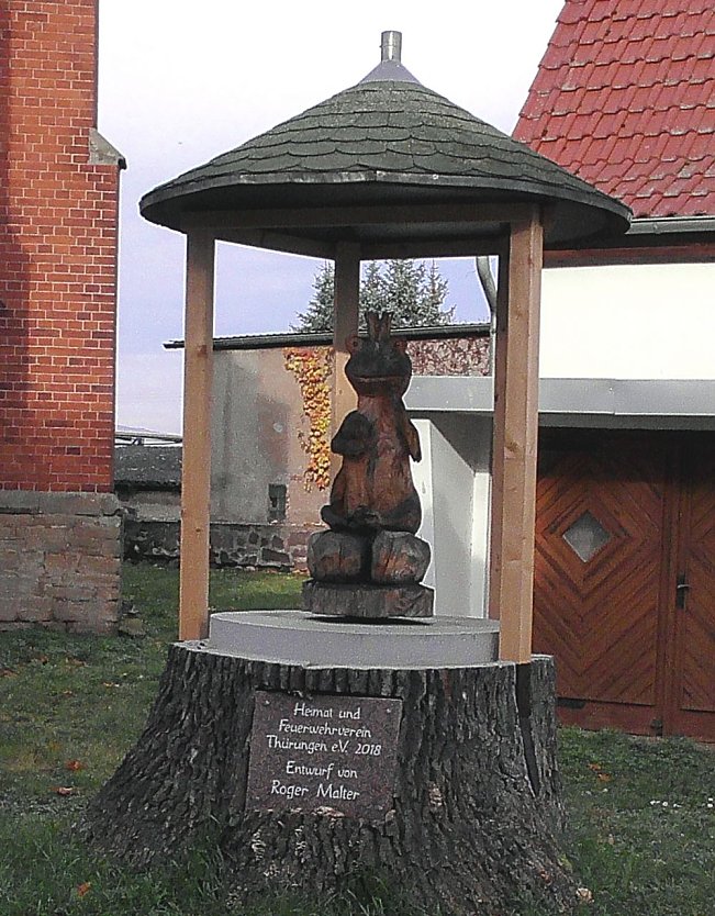 Dach über dem Kopf (Foto: Ulrich Reinboth) Dach über dem Kopf (Foto: Ulrich Reinboth)