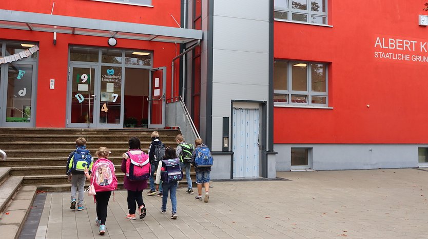 Foto: Staatliche Grundschule Albert Kuntz Salza (Foto: ©Stadtverwaltung Nordhausen) Foto: Staatliche Grundschule Albert Kuntz Salza (Foto: ©Stadtverwaltung Nordhausen)