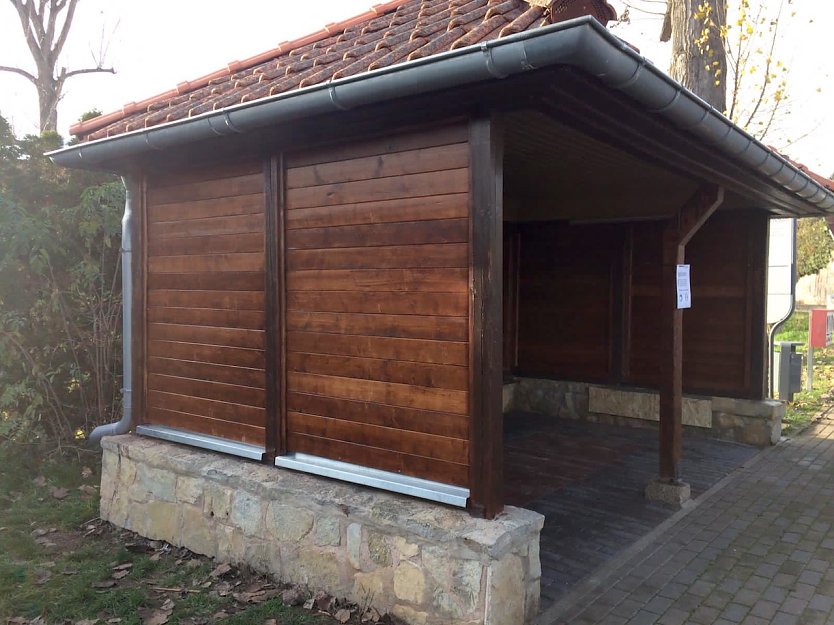 Das fertige Warteh&auml;uschen (Foto: Frau Daniela Wolter)