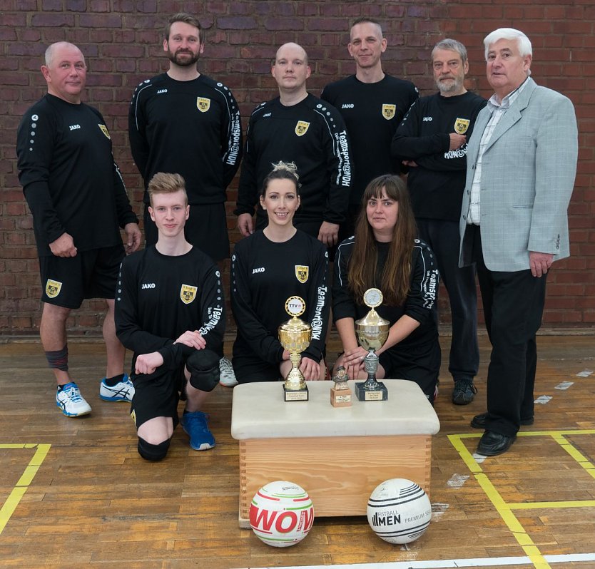 Endlich wieder Faustball, endlich wieder Titel (Foto: Martin Gremmer)