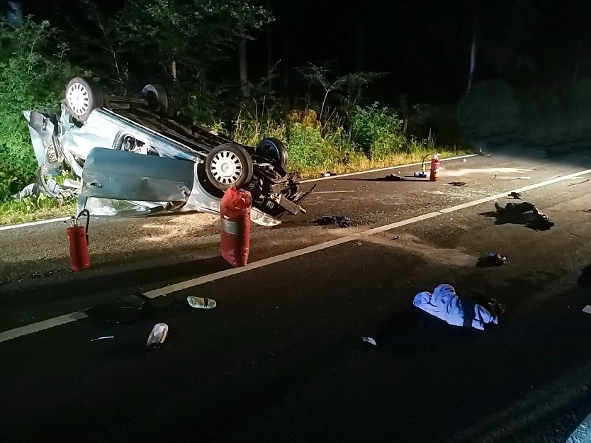 Ein schwerer Verkehrsunfall ereignete sich in der Nach zwischen Keula und Friedrichsrode (Foto: S. Dietzel)