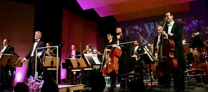 Endlich wieder auf der eigenen B&uuml;hne - im Nordh&auml;user Theater wurde gestern Operngala gefeiert und der Theaterpreis verliehen (Foto: agl)