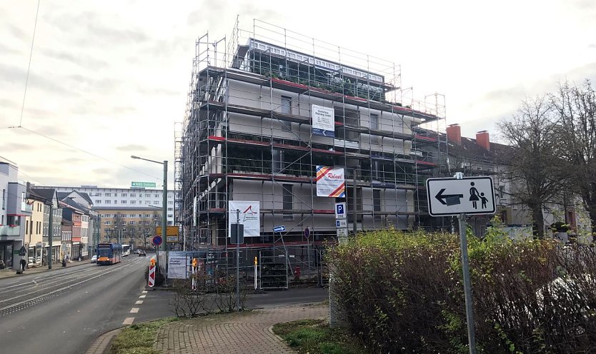 Die Fassade wird grün... (Foto: LA21)