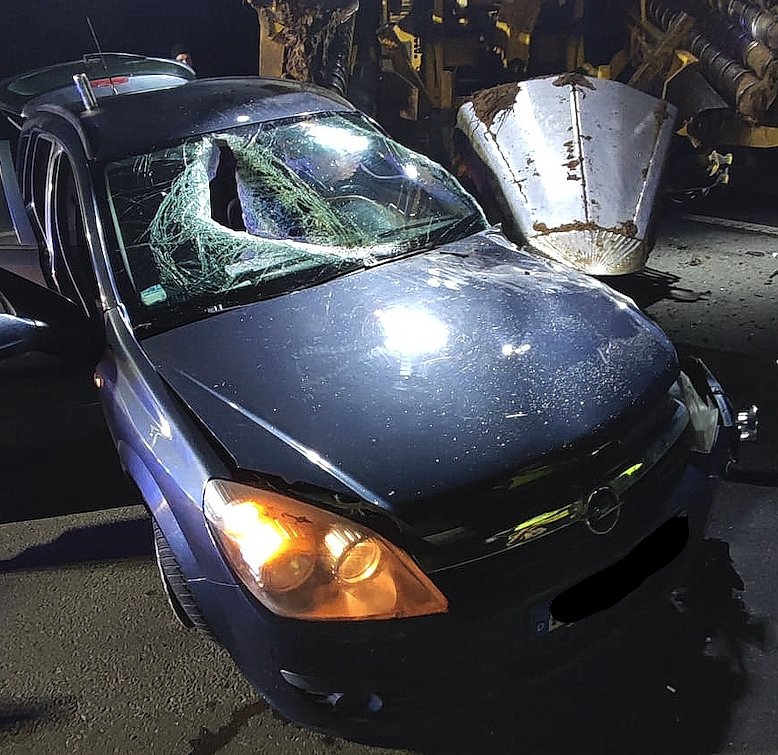 Unfall bei Gro&szlig;wechsungen (Foto: Feuerwehr Gro&szlig;wechsungen/SD)