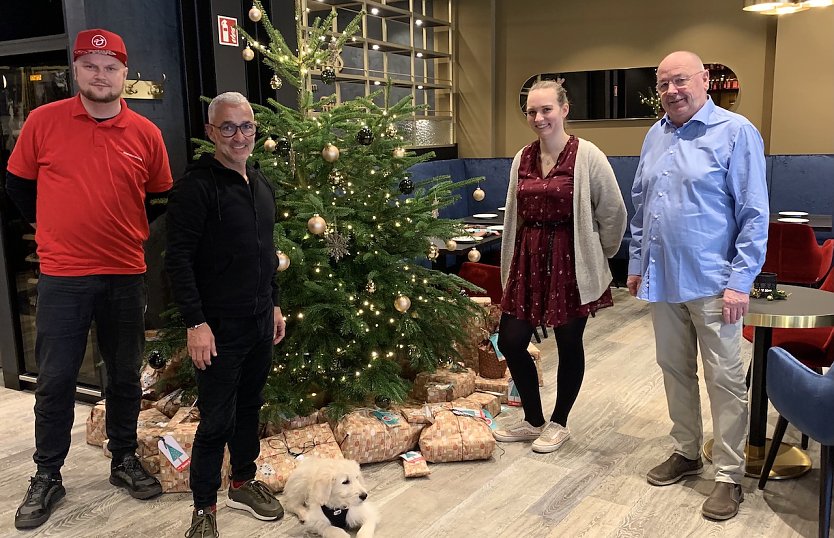 Geschenke f&uuml;r Kinder sozial schwacher Familien aus der Heck Unternehmensgruppe  (Foto: C.Reich)