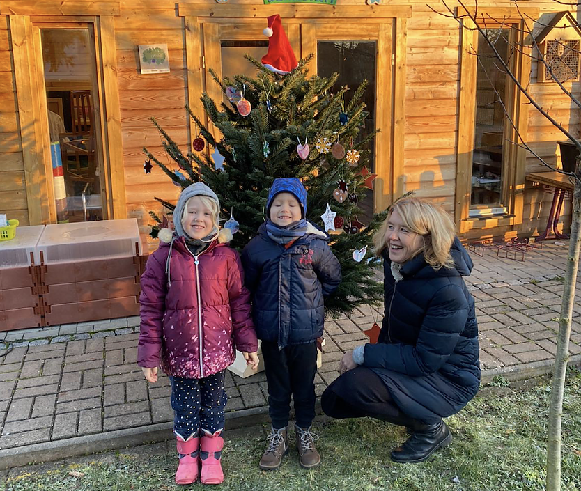 Bei den "Kleinen Entdeckern" hat man in der Adventszeit viel gebastelt und geschm&uuml;ckt (Foto: Beanke Juch)