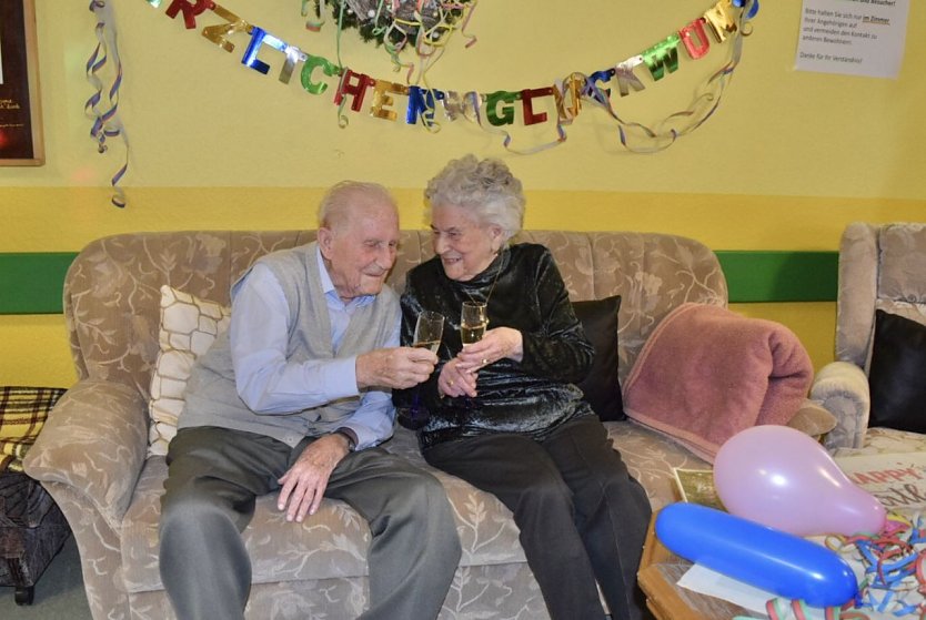 Herbert Verkouter feierte mit seiner Schwester Christa Breitrück heute seinen 102. Geburtstag (Foto: DRK Nordhausen)