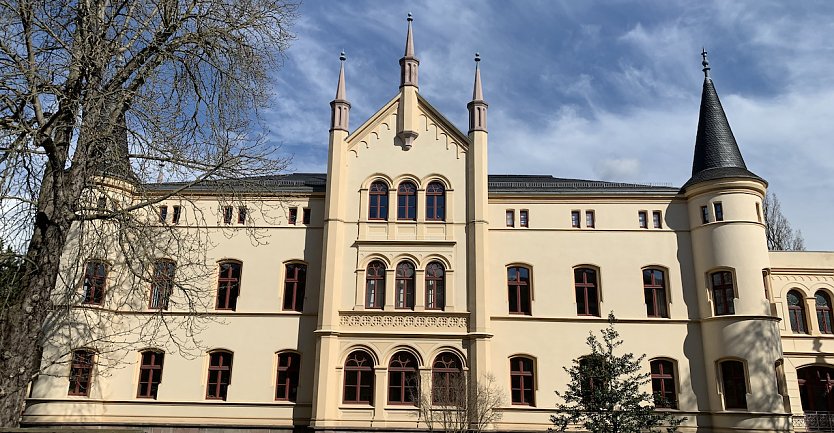 Schon der n&auml;chste Kreistag k&ouml;nnte wieder im altehrw&uuml;rdigen Landratsamt stattfinden (Foto: nnz-Archiv)