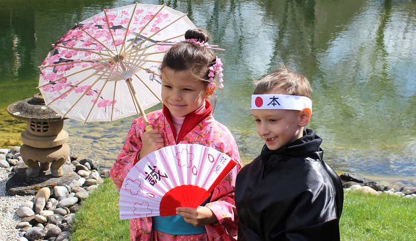 Neue Majestäten: Sakura Leyenna XIII. und Samurai Marvin XII. (Foto: oas)