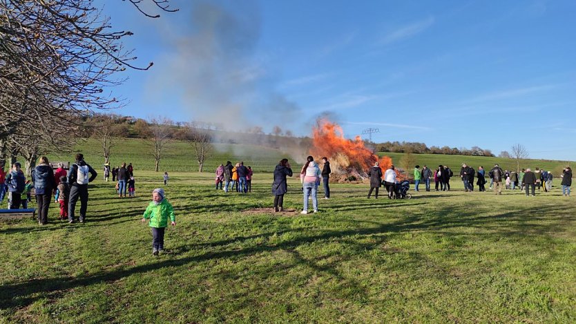 Osterfeuer in Kleinbodungen (Foto: Daniela Steinecke)