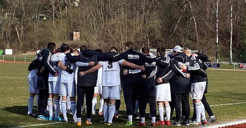 Die Preu&szlig;enspieler vor dem Match (Foto: Sandy Harnisch)