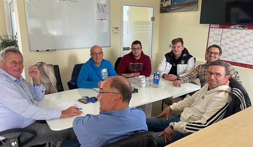 Vorbereitungsgespräche für den Kindergarten-Cup (Foto: FSVP) Vorbereitungsgespräche für den Kindergarten-Cup (Foto: FSVP)