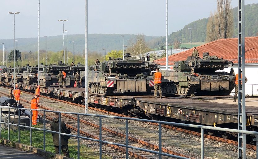 Leopard 2 Panzer zurück in Bad Frankenhausen (Foto: S. Dietzel)