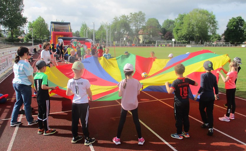 Sportfest begeisterte fast 500 Kinder (Foto: M.Fromm)