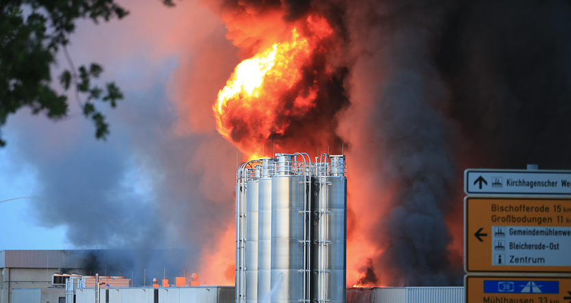 Großbrand bei Panem in Bleicherode (Foto: S. Dietzel)