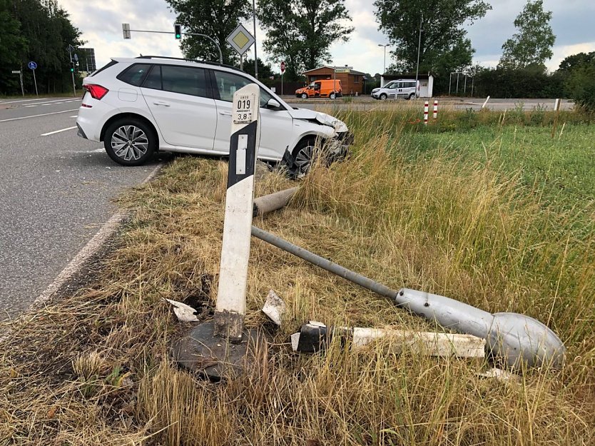 Unfall bei Kleinfurra (Foto: S. Dietzel)