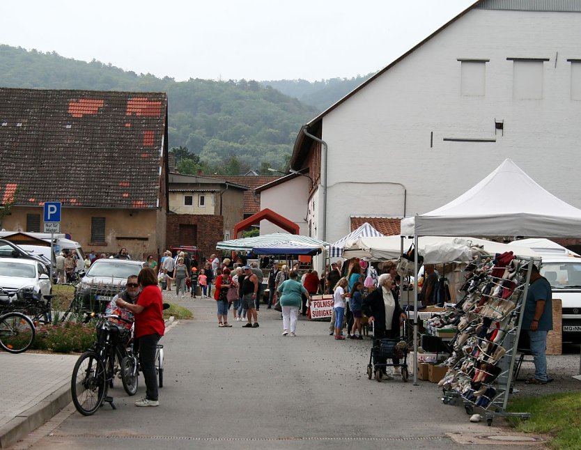 Bauernmarkt in Kelbra (Foto: Ulrich Reinboth)