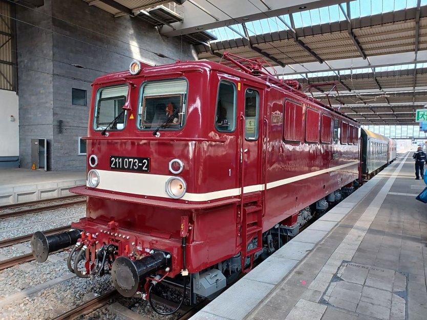 Mit der alten Reichsbahn geht es auf Zeitreise (Foto: IG Schienenverkehr Ostfriesland)