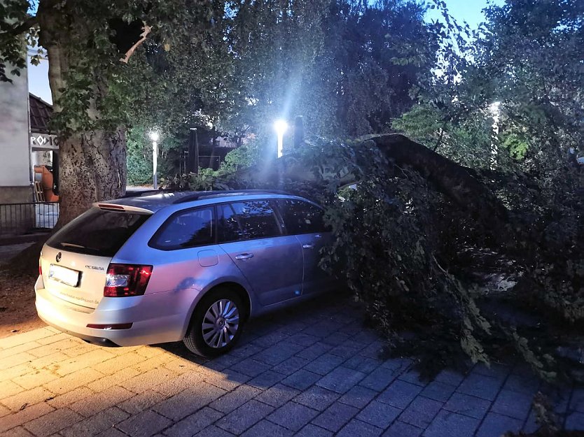 Das erste Bild vom Geschehen stammt von Robert Steinmetz (Foto: Robert Steinmetz)