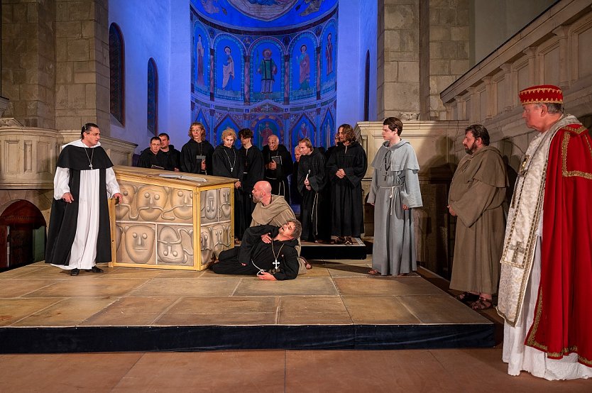 "Der Name der Rose" wird demnächst im Kloster Walkenried aufgeführt (Foto: Ray Behringer, Nordharzer Städtebundtheater)