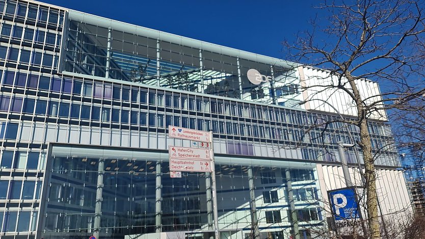 Das ZDF-Studio in Hamburg. Natürlich in bester Lage. Gleich daneben die Zentrale die SPIEGEL (Foto: nnz)