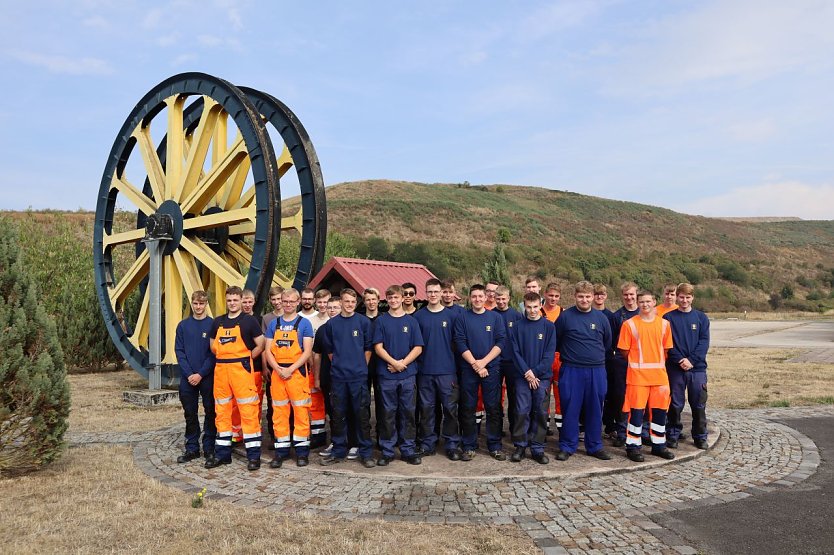 Begrüßung der Azubis in Menteroda (Foto: Schachtbau Gruppe/ Linda Erbsmehl)