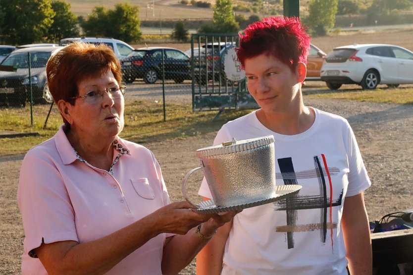 Die Tradition kam auch nicht zu kurz: unter den Genossen wurden wieder Spenden für die Nordhäuser Tafel gesammelt (Foto: agl)