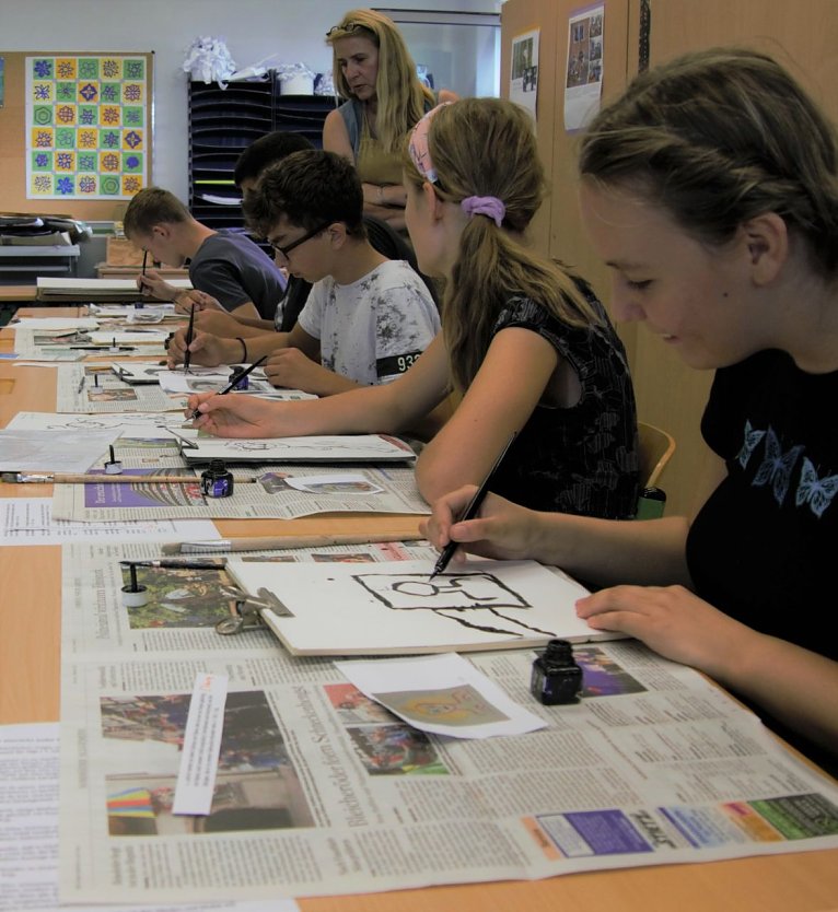 An der Regelschule "Hainleite" befasste man sich mit DDR-Kunst, die kurz davor steht, zu verschwinden (Foto: Steffen Adam)