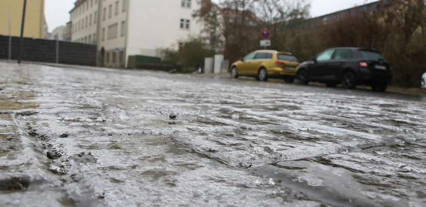 Glatte Straßen führten heute in Nordthüringen zu zahlreichen Unfällen (Foto: agl)