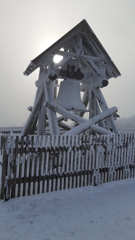 Friedensglocke auf dem Fichtelberg (Foto: Claus Kaiser)