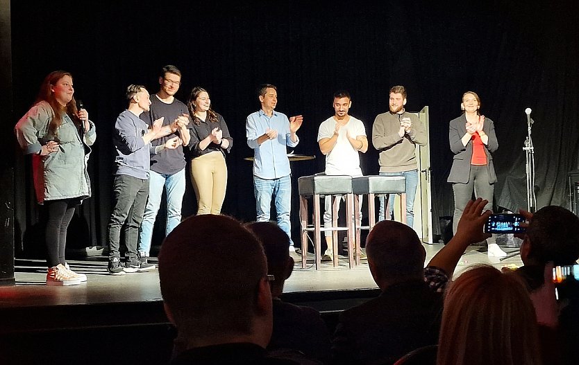 Von links: Laura Fullmann, Tim May, Elisabeth Neumann, Robert Sprößig, Jannes und Paul sowie Anne Katzbach (Foto: nnz)