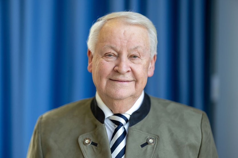 Wilfried Jacobsohn wurde am Montag als "Diamantener Meister" geehrt (Foto: Handwerkskammer Erfurt)