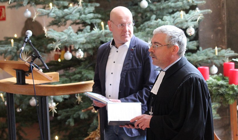 Diakonie-Geschäftsführer Michael Görk und Superintendent Andreas Schwarze (Foto: Eva Maria Wiegand)