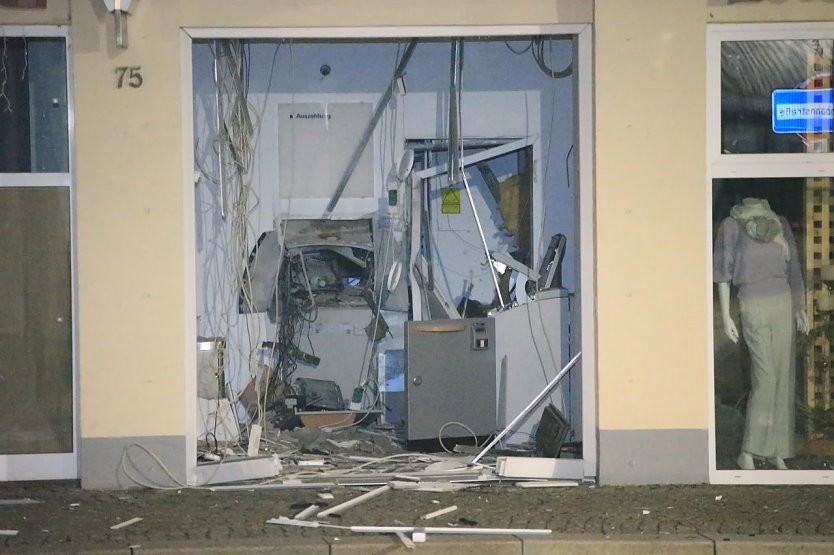 Geldautomat in Worbis gesprengt (Foto: S. Dietzel)