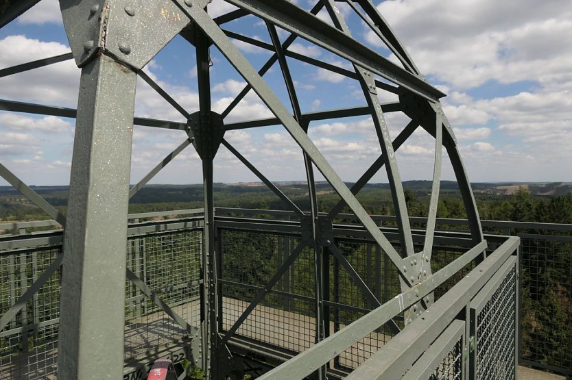 Blick vom Poppenberg-Turm (Foto: Naturpark Südharz-Kyffhäuser)