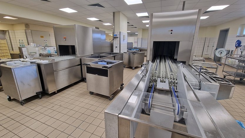 Modernste Technik weist auch die Küche im Südharz Klinikum auf (Foto: SHK)