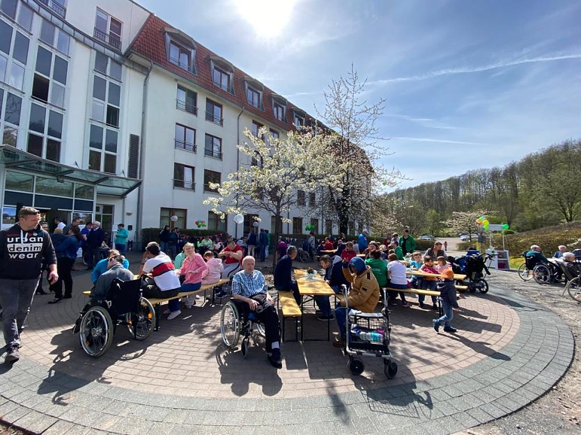 Maifeier im Mehrgenerationenhaus Sülzhayn (Foto: Curata)