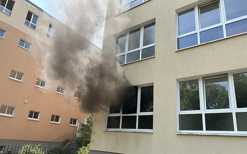 Brand in der Regelschule in Weberstedt (Foto: FW Bad Langensalza)