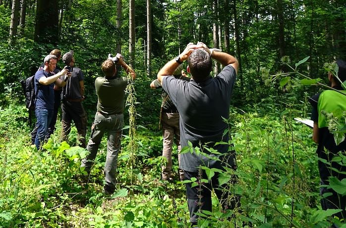 Waldzustandsexperten in Auftrag von ThüringenForst (Foto: Krahnberg)