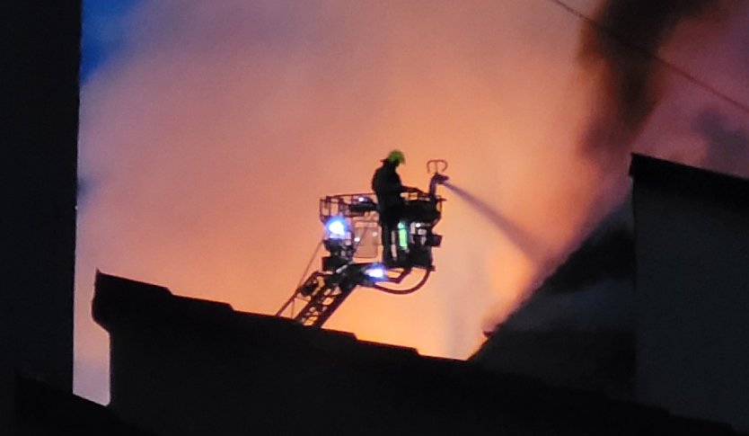 Feuerwehreinsatz gestern Abend in Oberdorla (Foto: privat/uhz)