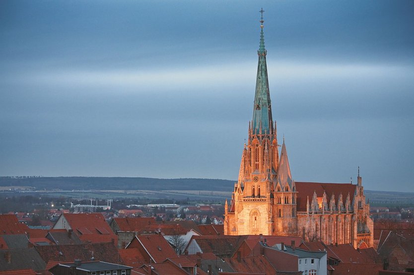 St. Marien bei Nacht (Foto: Tino Sieland)