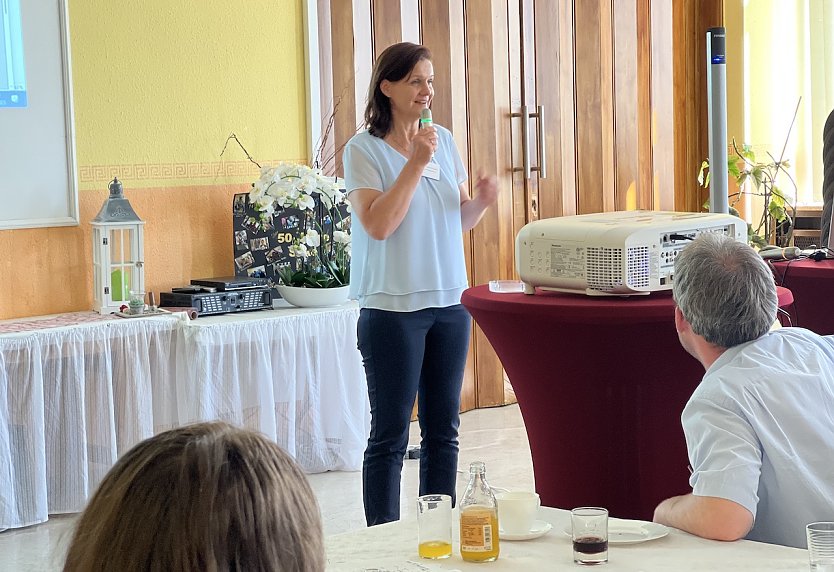 Landrätin des Kyffhäuserkreises Antje Hochwind-Schneider (SPD) in Ebeleben (Foto: LRA Kyffhäuserkreis)