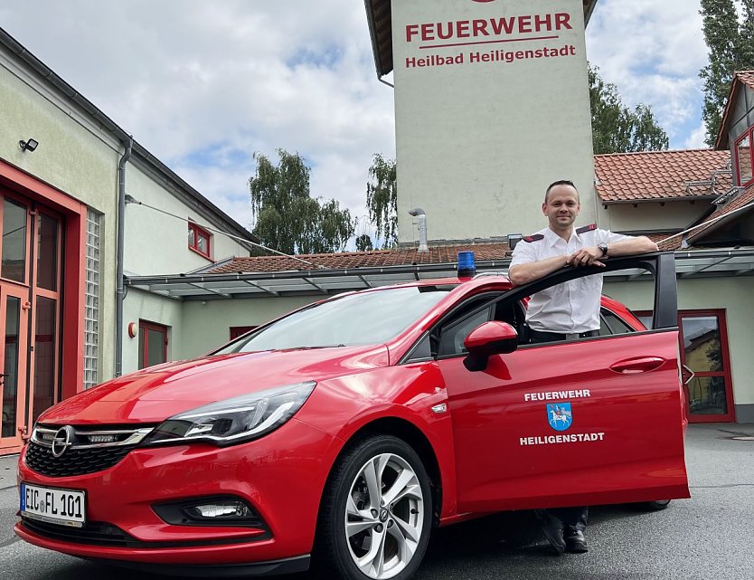 Stefan Lenk ist nun hauptamtlicher Brandmeister (Foto: Feuerwehr Heiligenstadt)