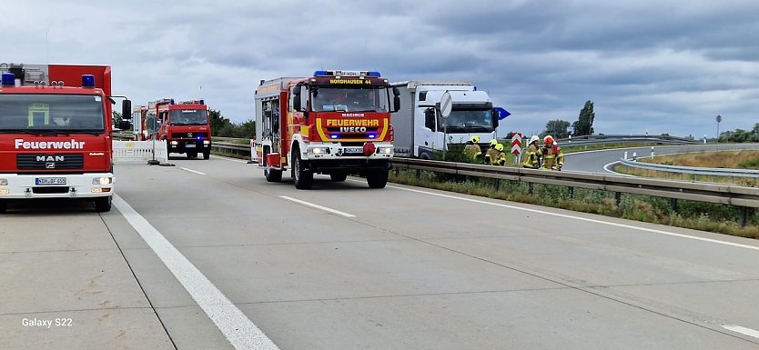 Siebenstündige Sperrung der a 38 mit kilometerlangem Stau gestern (Foto: Feuerwehr Sundhausen)