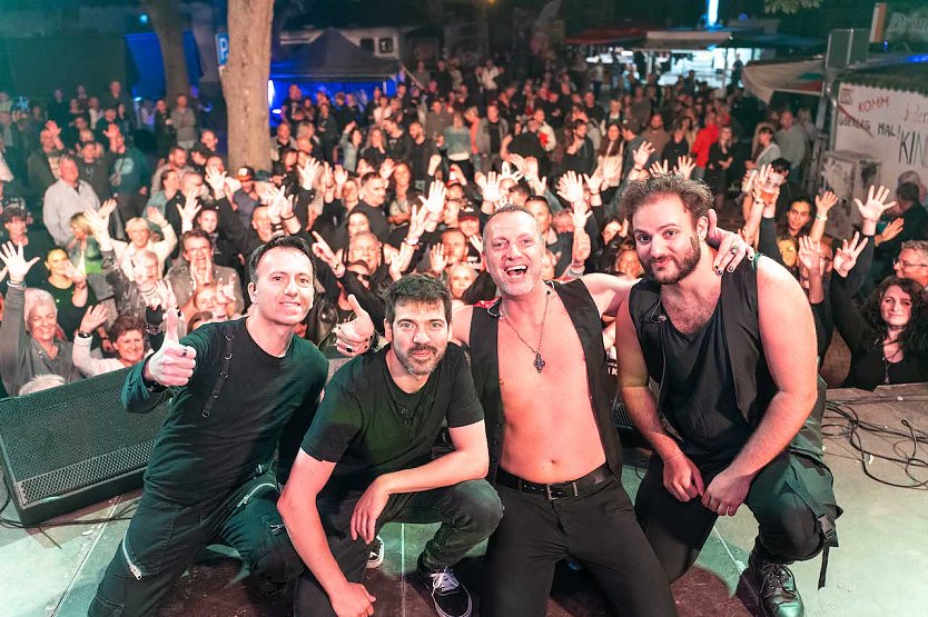 Freitagabend auf dem Altstadtfest (Foto: S.Tetzel)