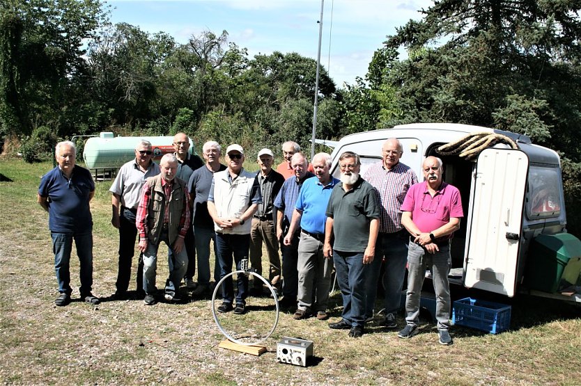 Treffen auf dem Hülfer bei Kelbra (Foto: Ulrich Reinboth)